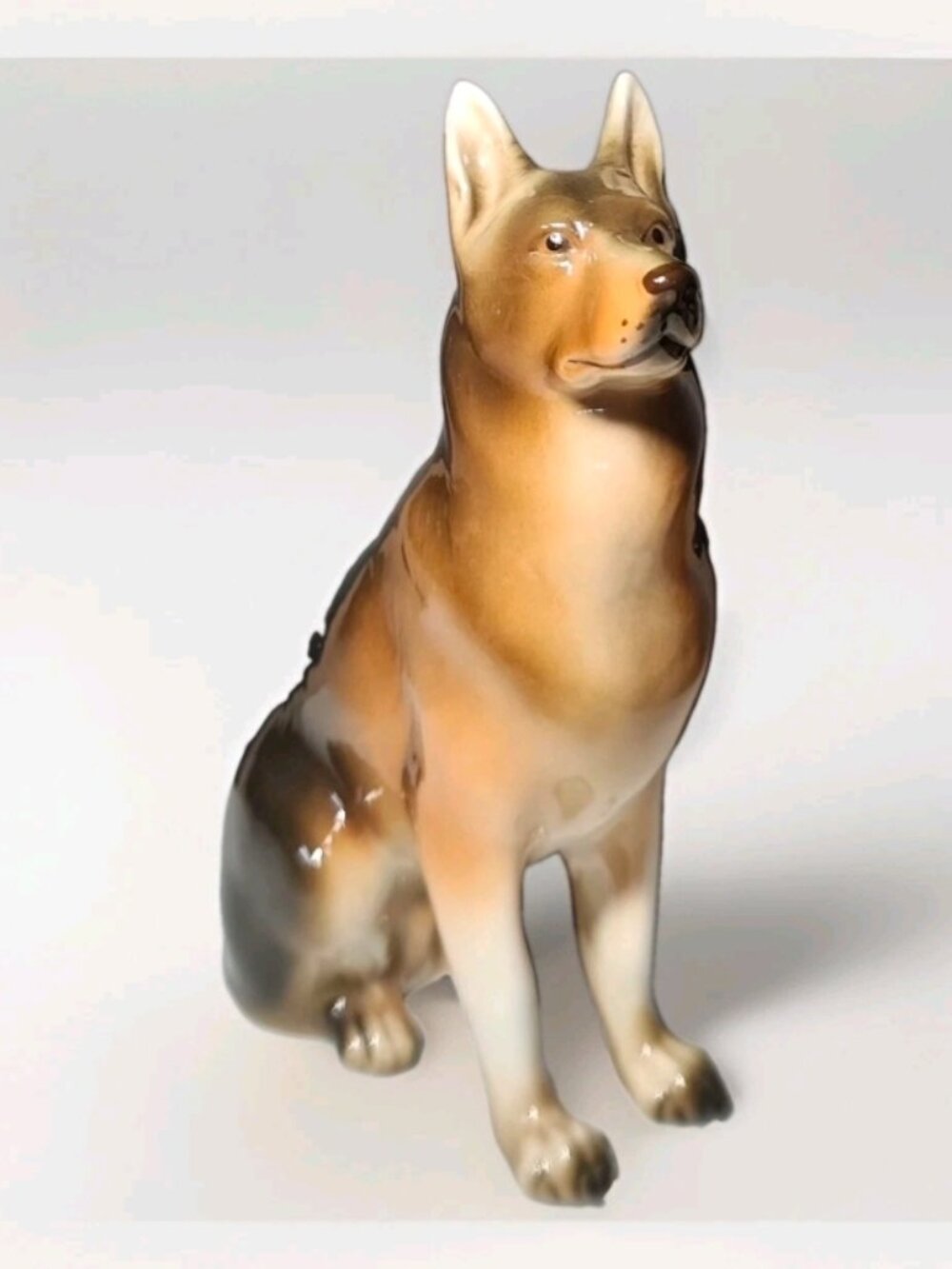 Vintage Royal Dux German Shepherd Sitting Dog 8.3in Porcelain Figurine Czech 458
